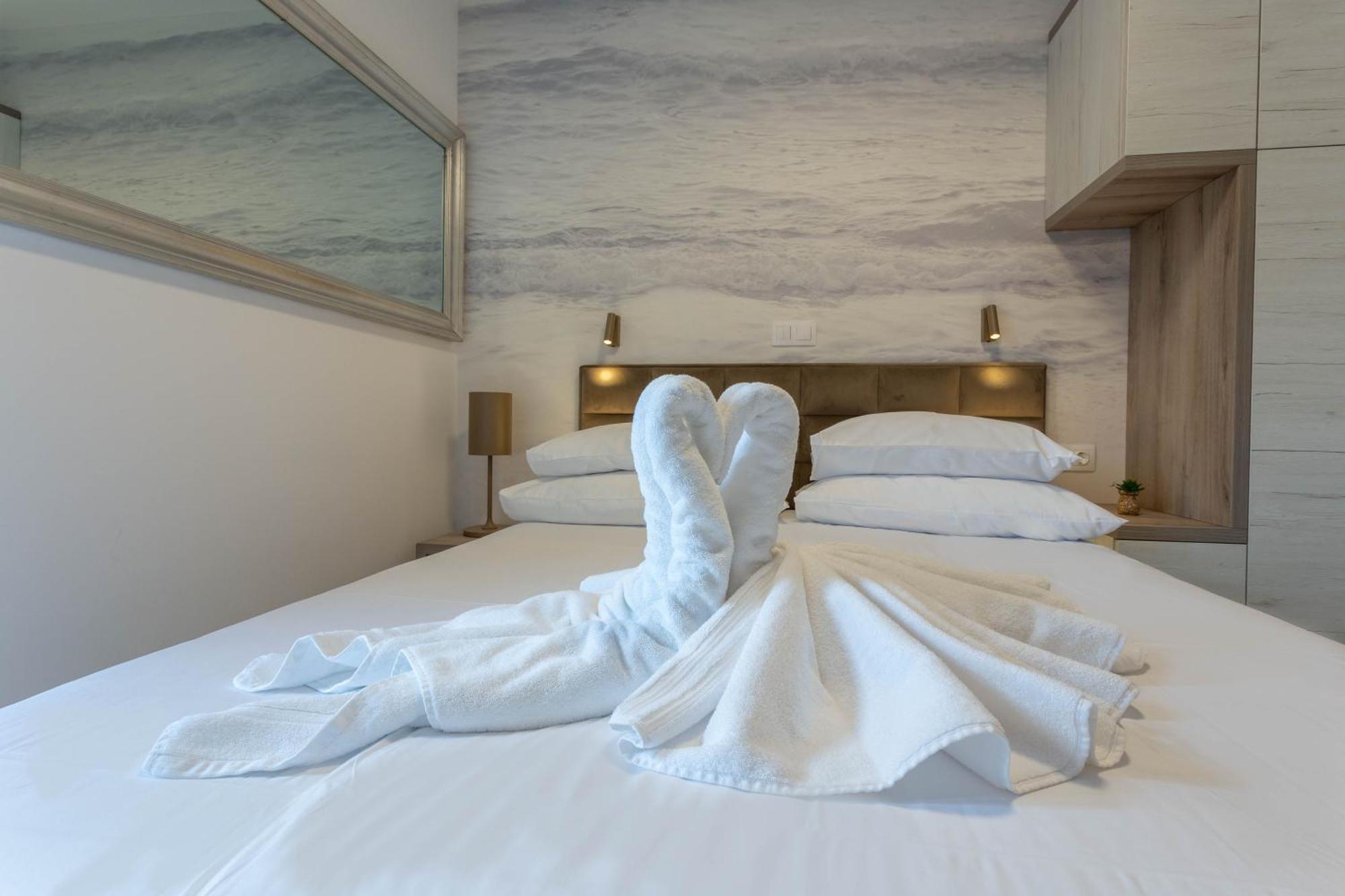Grey House Apartment Бол Екстериор снимка